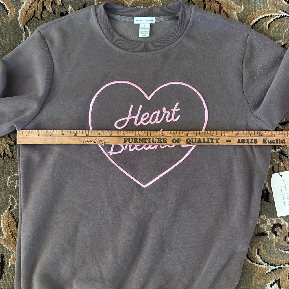 Better Together Heart Breaker sweatshirt - Picture 4 of 9